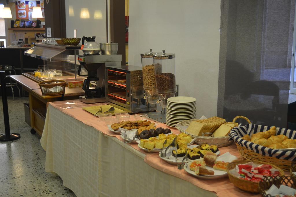 Hotel Proa Astor Λορέτ Ντε Μαρ Εξωτερικό φωτογραφία
