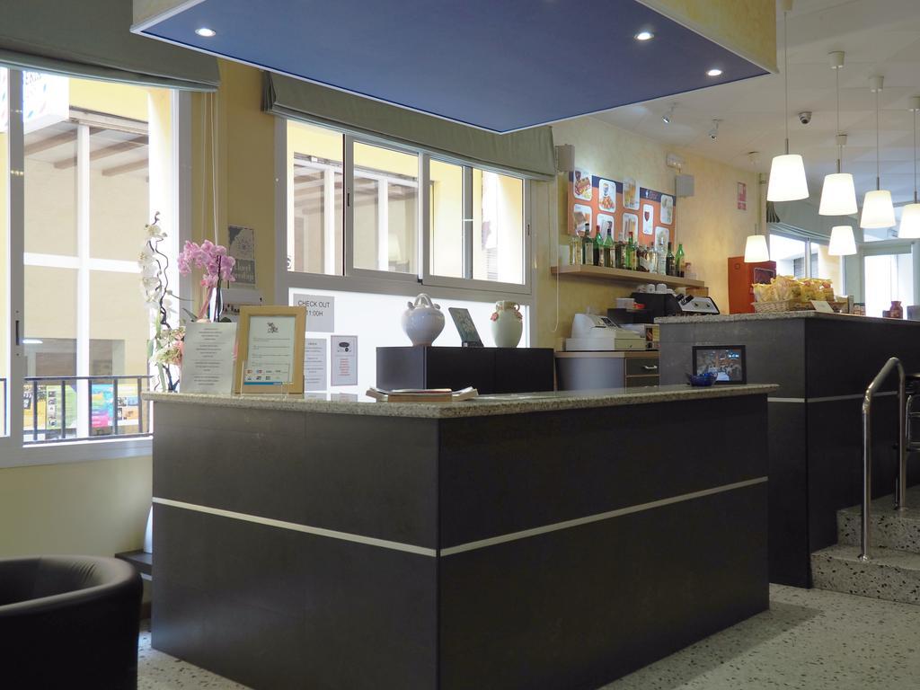 Hotel Proa Astor Λορέτ Ντε Μαρ Εξωτερικό φωτογραφία