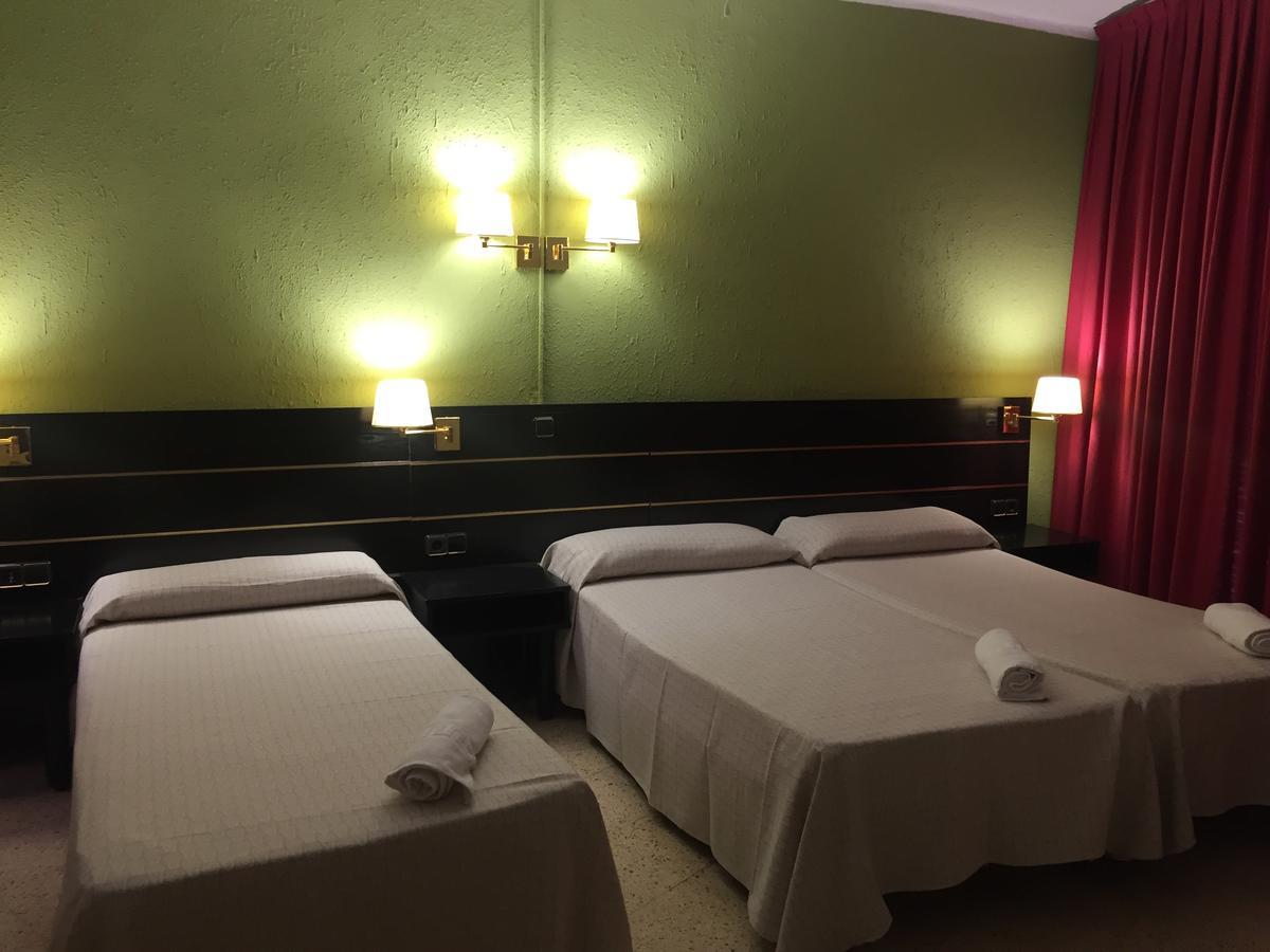 Hotel Proa Astor Λορέτ Ντε Μαρ Εξωτερικό φωτογραφία