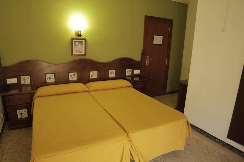 Hotel Proa Astor Λορέτ Ντε Μαρ Εξωτερικό φωτογραφία